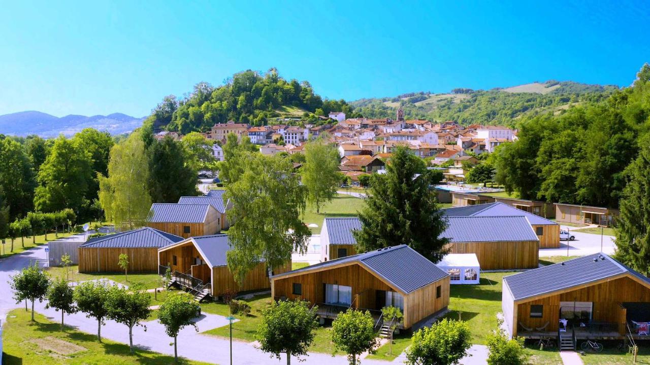 Village De Vacances Les Lambrilles La Bastide-de-Serou ภายนอก รูปภาพ
